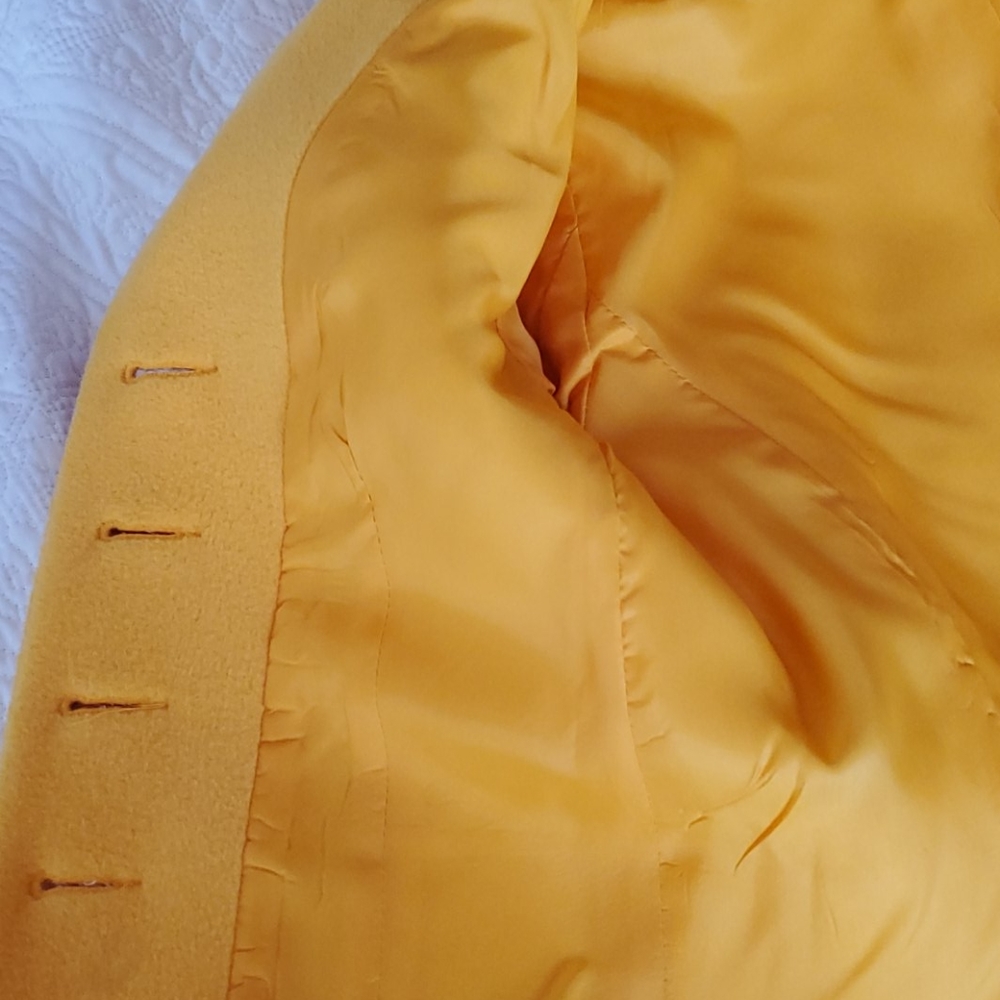 Womens yellow  fleece lined jacket - Picture 5 of 6